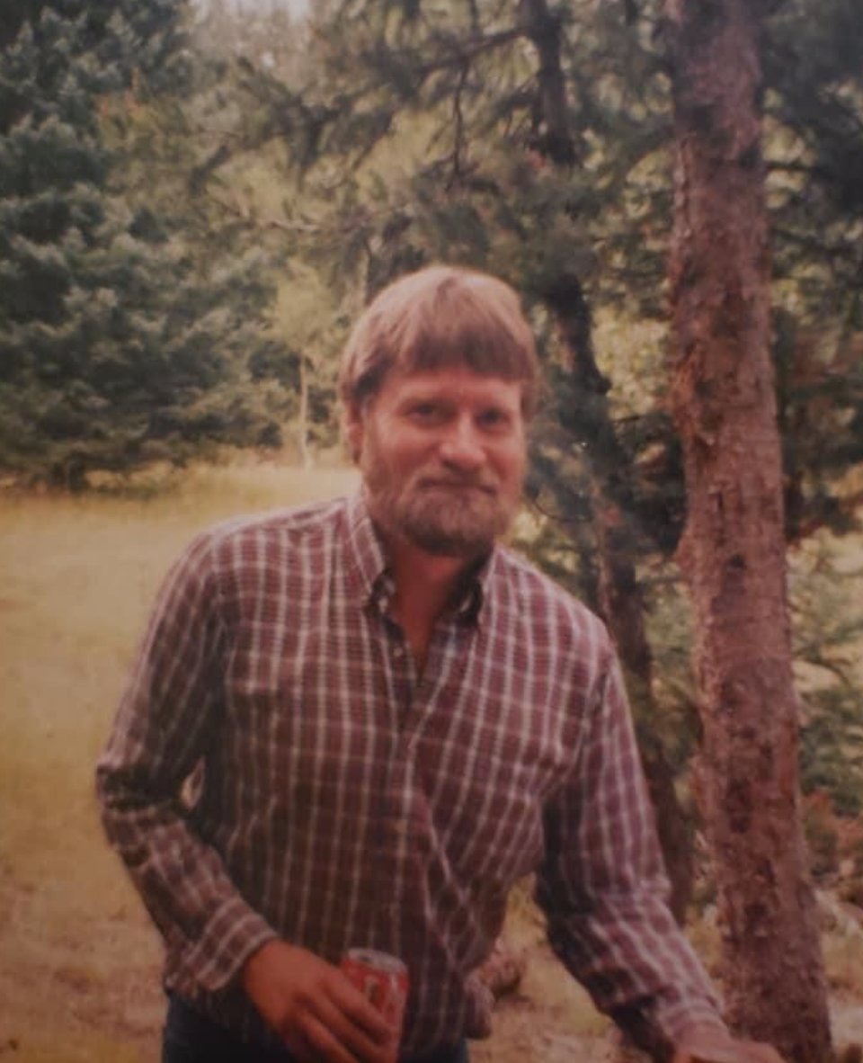 Today we speak w/ #missingperson Dale Williams's daughter Tonee in part 3 - Dale's Truck. Dale's truck was found five weeks after he went #missing. Where is #DaleWilliams? itunes.apple.com/us/podcast/mis…, stitcher.com/podcast/missin…, open.spotify.com/show/0yRXkJrZC…, youtu.be/Q5PjMXEqJpk #nucla