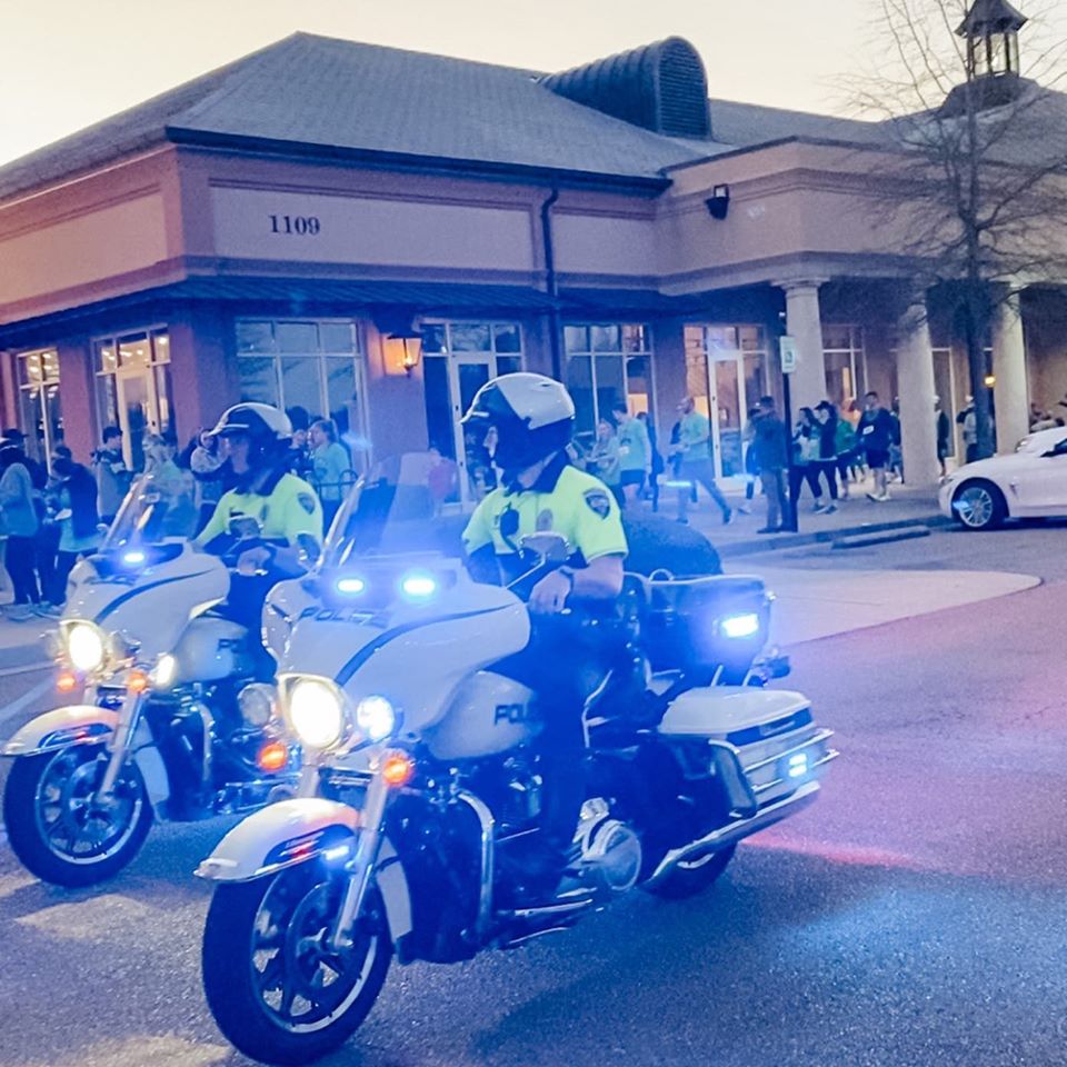 The_Township's tweet photo. Our 1st Mardi Gras 0.5k benefiting @FriendsofCH_MS was one for the books! Thank you so much to everyone who attended and to all of the wonderful vendors &amp; Township merchants who made this event possible. We are looking forward to next year already! 💜💚💛 https://t.co/caCdG8pO3f