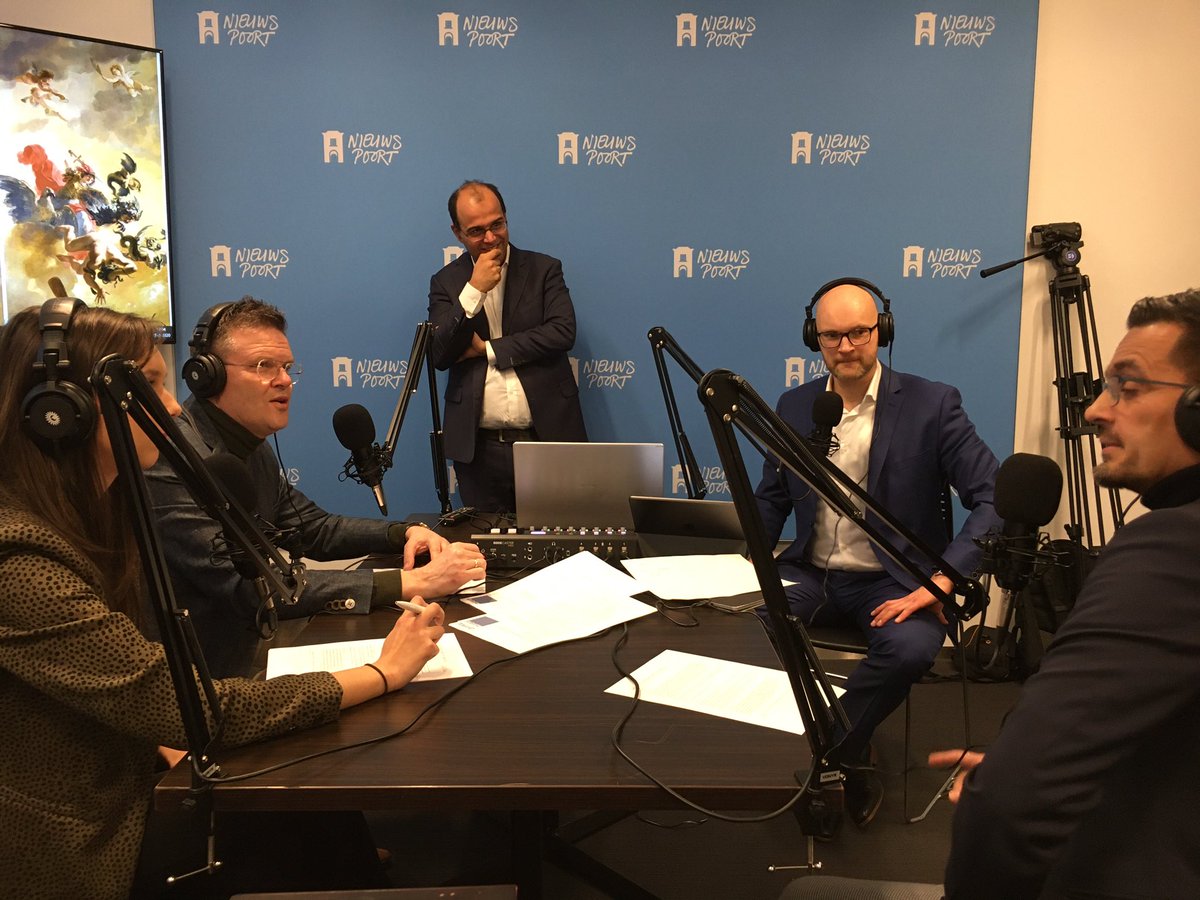 Ignazworm's tweet image. Mediatraining met @FME_NL collega’s in Nieuwspoort. Heel leuk om deze skills beter onder de knie te krijgen!