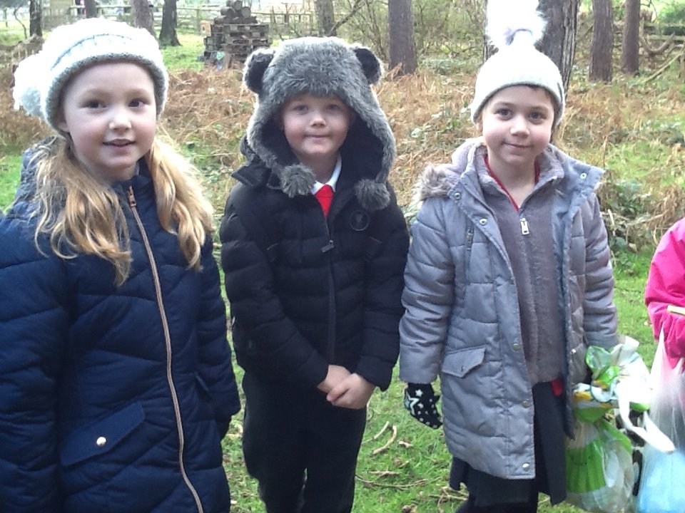 Y2Ops's tweet image. We have walked 7km today around @YorkshireWP and it has been AMAZING! We loved seeing the polar bears so close and the lions were incredibly photogenic. We learnt so much about the wallabies as we walked through the enclosure. #activelearning #curiositylearning #lovelearning