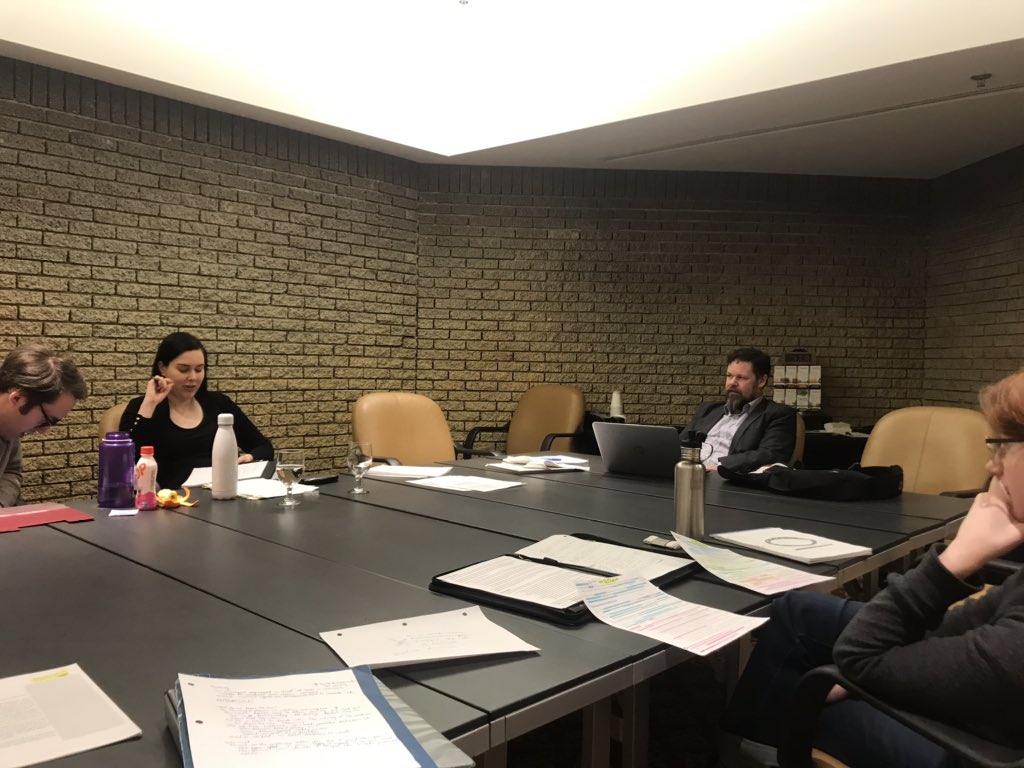 CydneyKane's tweet photo. #TeamDal has our last preparation meeting before moots begin tomorrow! / #LequipeDal a sa dernière rendez-vous avant le commencement du concours demain! #LASKIN2020 https://t.co/BOrv4Zn89Z