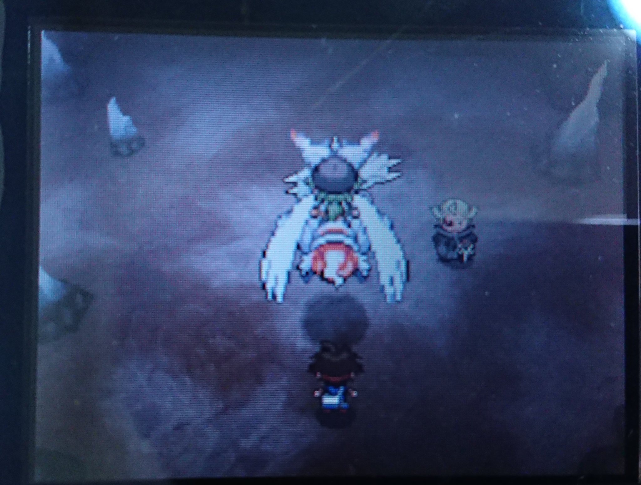 レオン 色違いキュレムとレシゼク出すためにbw2も周回してる 始めてやったときここ感動した シナリオはbw屈指の名作だよね T Co J2ydbel5qy Twitter