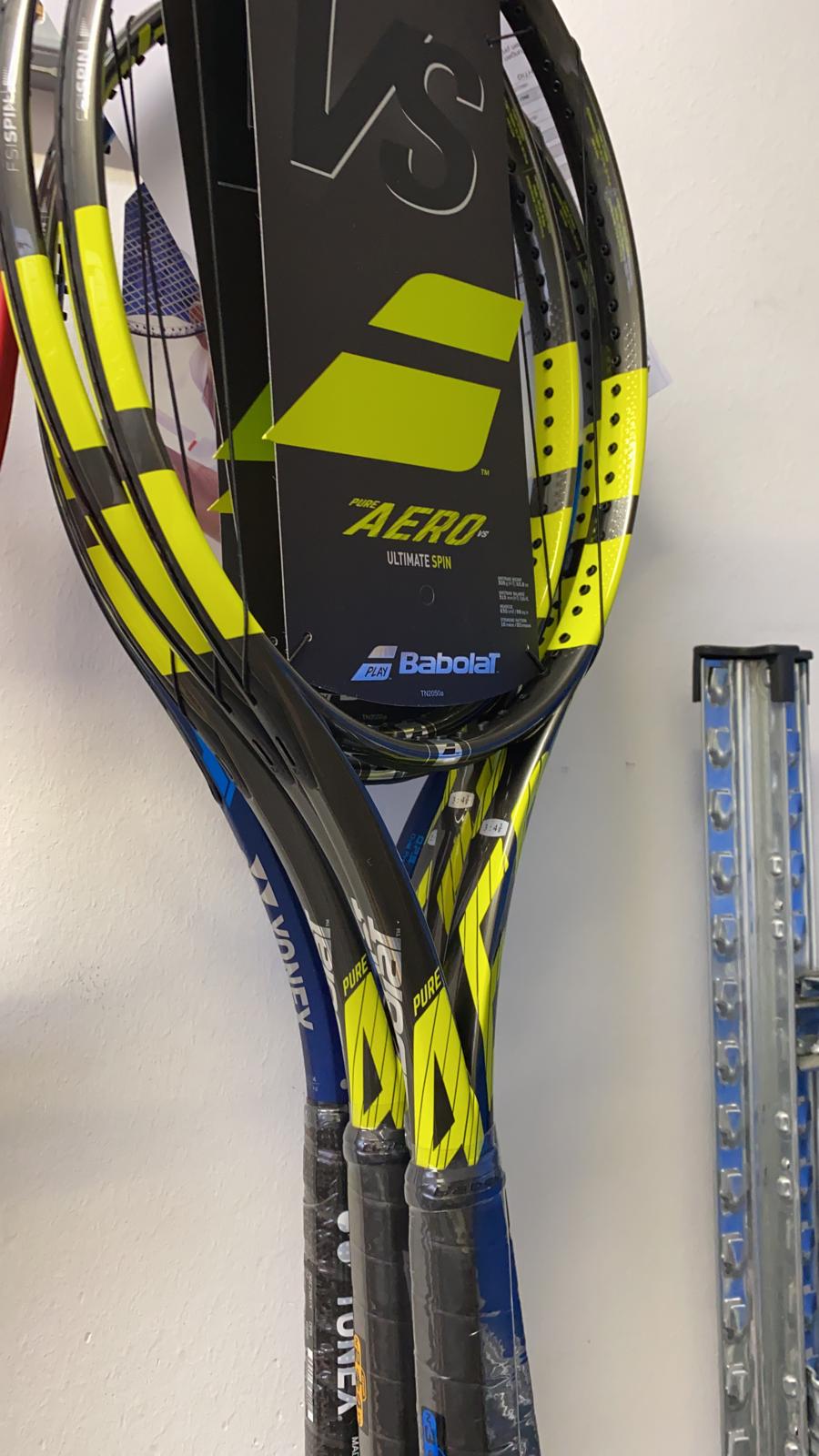 Babolat aero vs online