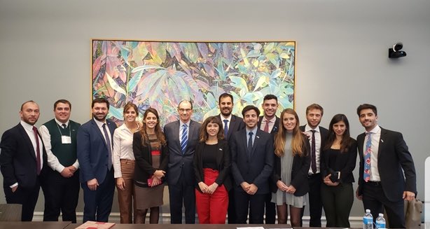 IFPrograms's tweet image. In our recent #IVLP program, participants from Argentina had the chance to engage in debate &amp;amp;discussion on US issues with @DukeU professors!