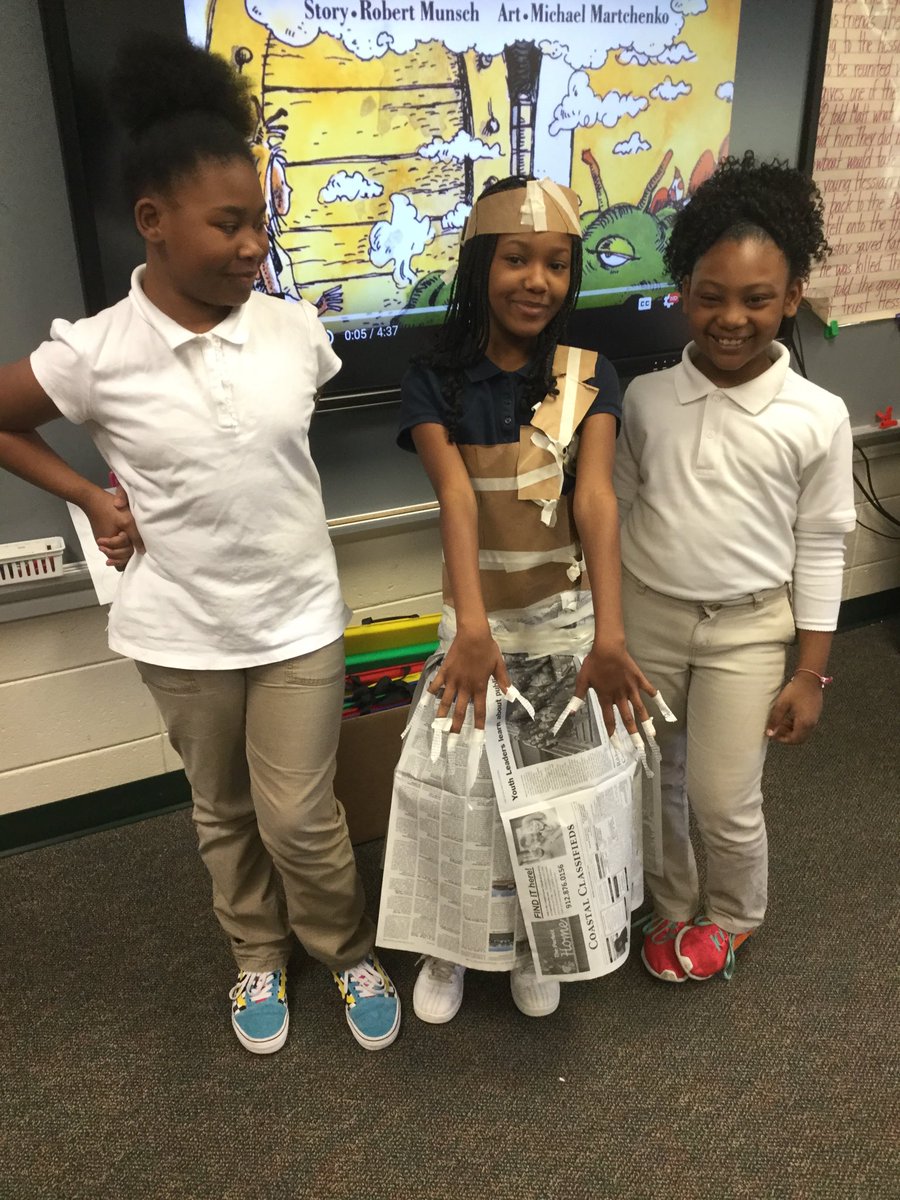 hmulligan405's tweet photo. STEM Build Feb. 2020 The Paper Bag Princess https://t.co/BJCgbi17Df