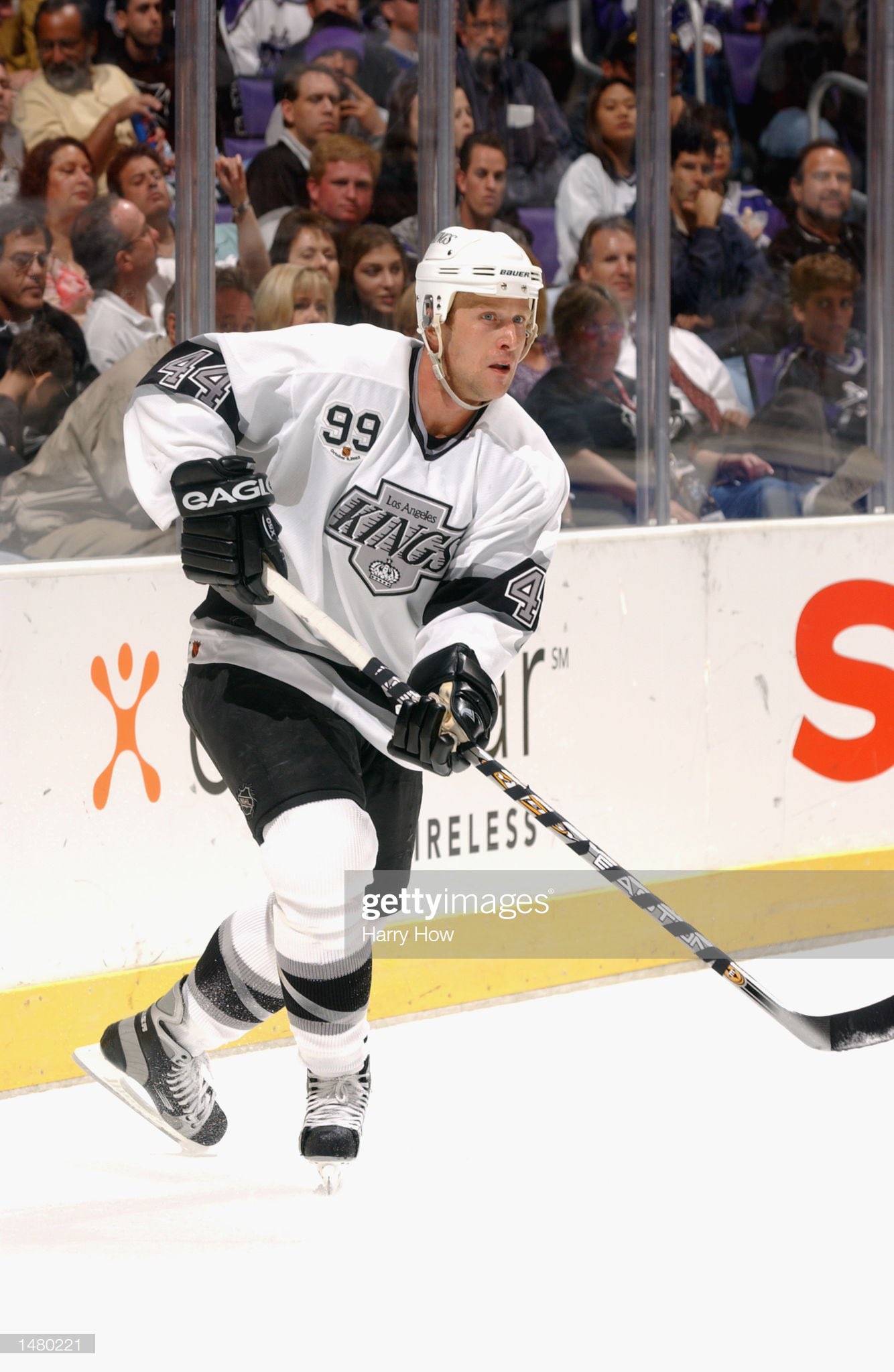 Happy birthday to former defenseman Jaroslav Modry, who was born on February 27, 1971.  