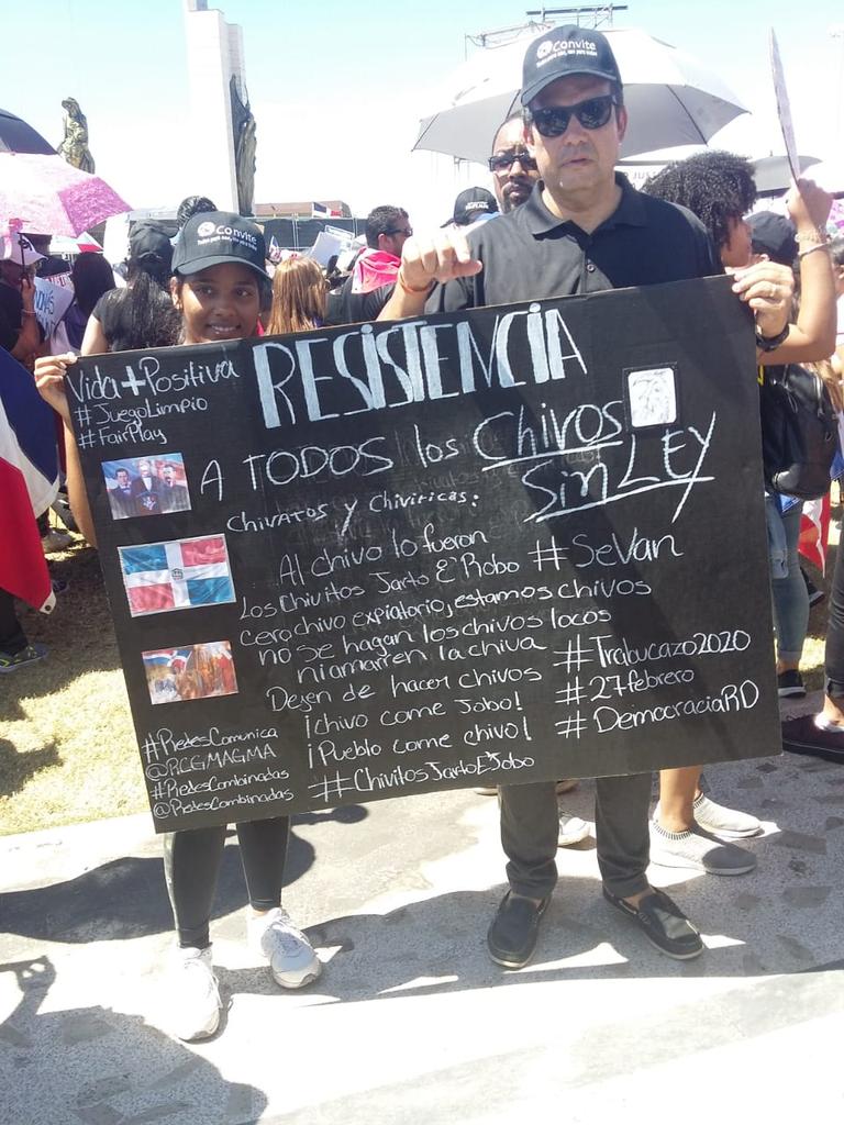 votantesunidos's tweet photo. #RedesComunica El @conviteRD #TibuLion del lado correcto de la historia. Como QUISQUEYANOS VALIENTES a favor de DIOS la PATRIA y la LIBERTAD #RedesCombinadas #IndependenciaNacional #PlazaDeLaBandera #Trabucazo2020 #SeVan #DemocraciaRD #27Febrero #VidaPositiva #PoliticaPositiva https://t.co/AY93IJ8KpJ