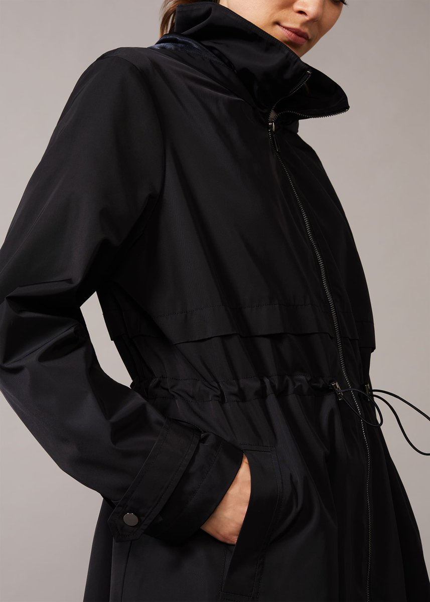 Phase_Eight's tweet image. As seen in @StylistMagazine keep warm and dry in our utility-inspired Sindy Parka – one good thing about this weather &amp;gt; bit.ly/2TqGU8a

#Stylist #StylistMagazine #ootd #Coat #Parka #Style #ootd #Fashion #Shop #Shopping