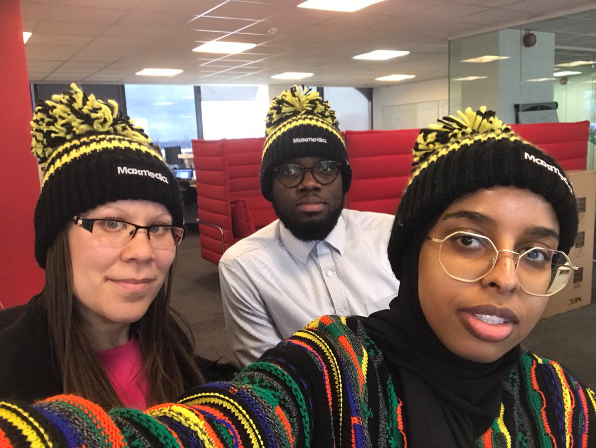 burton bobble hat