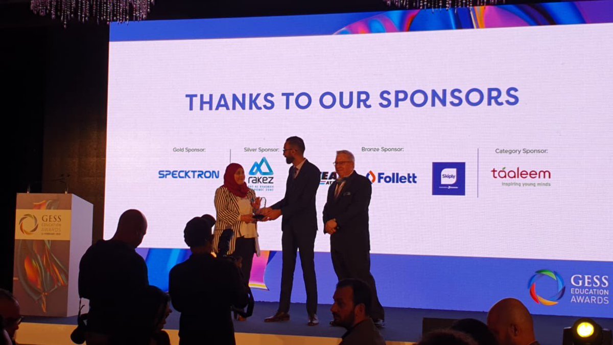 STEAMathalon's tweet photo. #ParOne #STEAMathalon Round 1 winner, @madarintl, accepting their award at the #GESSAwards https://t.co/oRa9xBxq4h