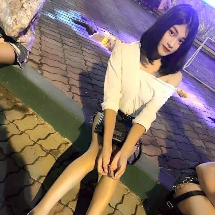 Arisara_Kf's tweet photo. รูปมีให้ลงตลอด แต่อ้อมกอดขอเป็นคุณได้มั้ย☺️ https://t.co/NfaWccyYgn