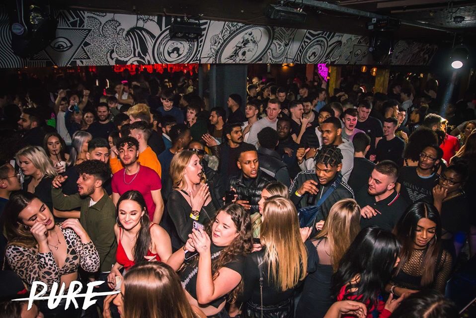 SurreyFanzone's tweet image. Pure Saturdays Surrey’s biggest Saturday this week @JoeyEssex_ joins us we have added 50 more free tickets on our website so be quick for vip tables 07583218595