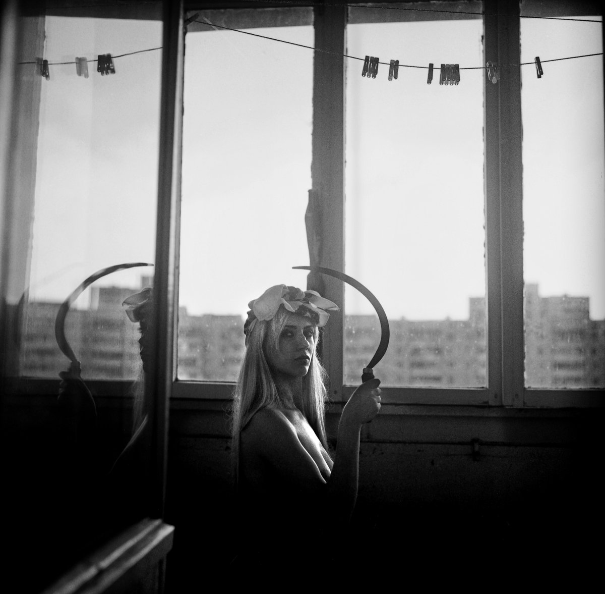 Photo by <a href="/justmiel/">justmiel</a> 

Evgenya Kraizman, 23 years old, co-founder and #Femen topless activist. She Came to #Kiev from Khmelnytskyi, west-Ukraine to Kiev, #Ukraine. October 2011.

See Justyna Mielnikiewicz's portraits of Femen activists : mapsimages.com/works/our-brea…