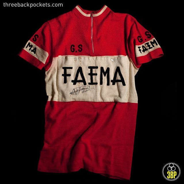 ThreeBackPocket's tweet image. A little taste of things to come...
-
Worn by the Emperor himself. 1960 Faema team jersey, worn and signed by the Belgian cycling legend Rik Van Looy. From the world class collection of @jsprdd88 of the @edegemcyclingattic. See today’s other posts for mo… ift.tt/2PtLzoi