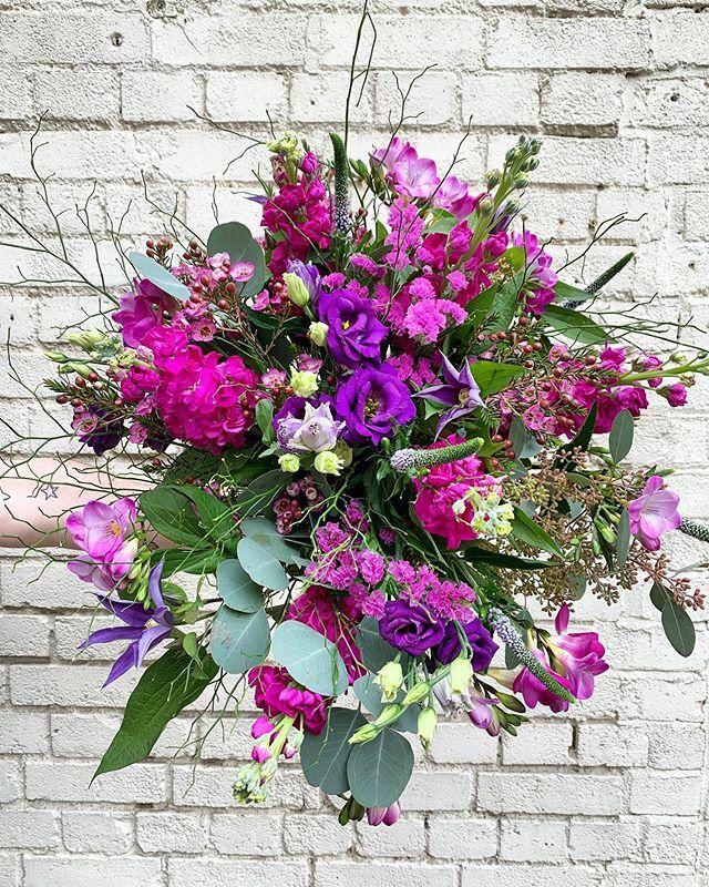 💜 #purple #bouquet #instaflowers #london #londonflorist #flowerdelivery #flowerstagram #love #clapham #sw4 #colourburst ift.tt/3abmVkw