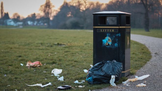 BBCTalkback's tweet photo. There are 1.3 million bits of litter on the streets of Northern Ireland at any one time according to the most extensive survey of its kind ever done.
What makes someone want to treat the world around them like a tip? https://t.co/d2wcH8zziJ