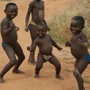Dannykabugo's tweet photo. #heyfreshers is soon resuming 😂🙌🏻🙌🏻 https://t.co/G330IHtFk1