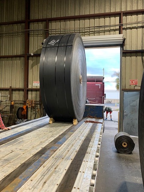 EppersonCompany's tweet photo. #ThrowItOnTheTruckThursday #conveyorbelting #BestAround #GetTheJobDone #ShipIt #Ontheroadagain #conveyancesolutionsgroup #EPCO https://t.co/j3HypwprRI