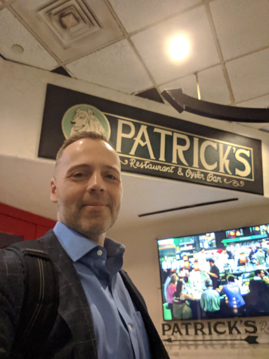 patrickjean's tweet photo. Glad to see #NewYorkCity prepared for my arrival ๐. Looking forward to Microsoft Technology Center visit on Friday. Good times @MTCSV1 @lscott https://t.co/iRasIqnhDb