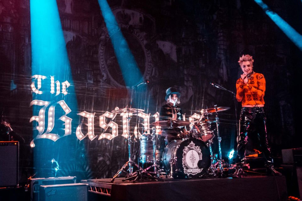 _GigGoer_'s tweet photo. With a touch of danger and madness, a @PalayeRoyale show is an awe-inspiring, unpredictable adventure that reminds us why live music brings such damn good fun. Here's what went down at their London gig:

https://t.co/fmNftgEhhF https://t.co/C5hmCMahkG
