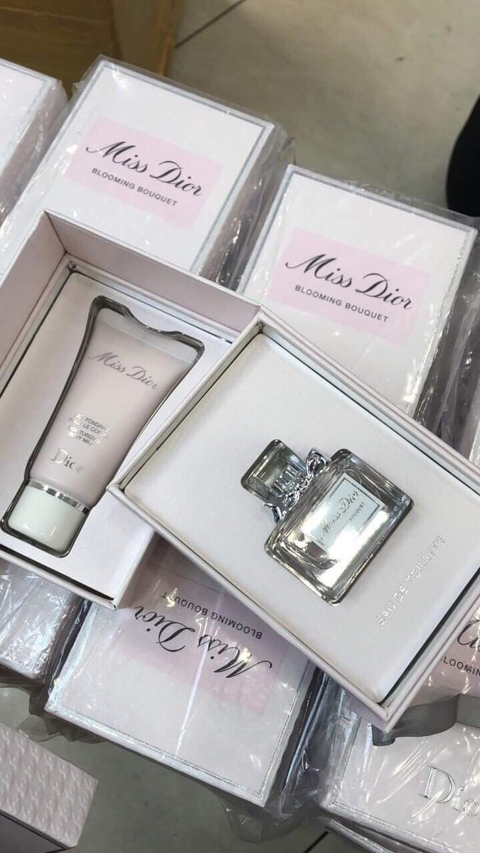 miss dior blooming bouquet moisturizing body milk