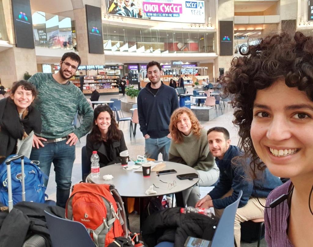 ShalemCollege's tweet photo. למה שוב הסטודנטים שלנו בנתב"ג?

במסגרת התוכנית לממשל ופוליטיקה בארה"ב, יוצאת בכל שנה משלחת סטודנטים, בסיוע קרן קורת, לסיור לימודי בוושינגטון הבירה.

מה הם בדיוק יעשו שם? מבטיחים לעדכן. https://t.co/Mavan24MN7