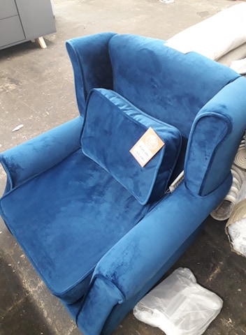 More items delivered yesterday to our outlet store Armstrong's mill Armstrong's Mill - Shepshed #sofas #chairs #furniture #rugs #lighting #mattresses #accessories #home please see in store for details 50% off RRP