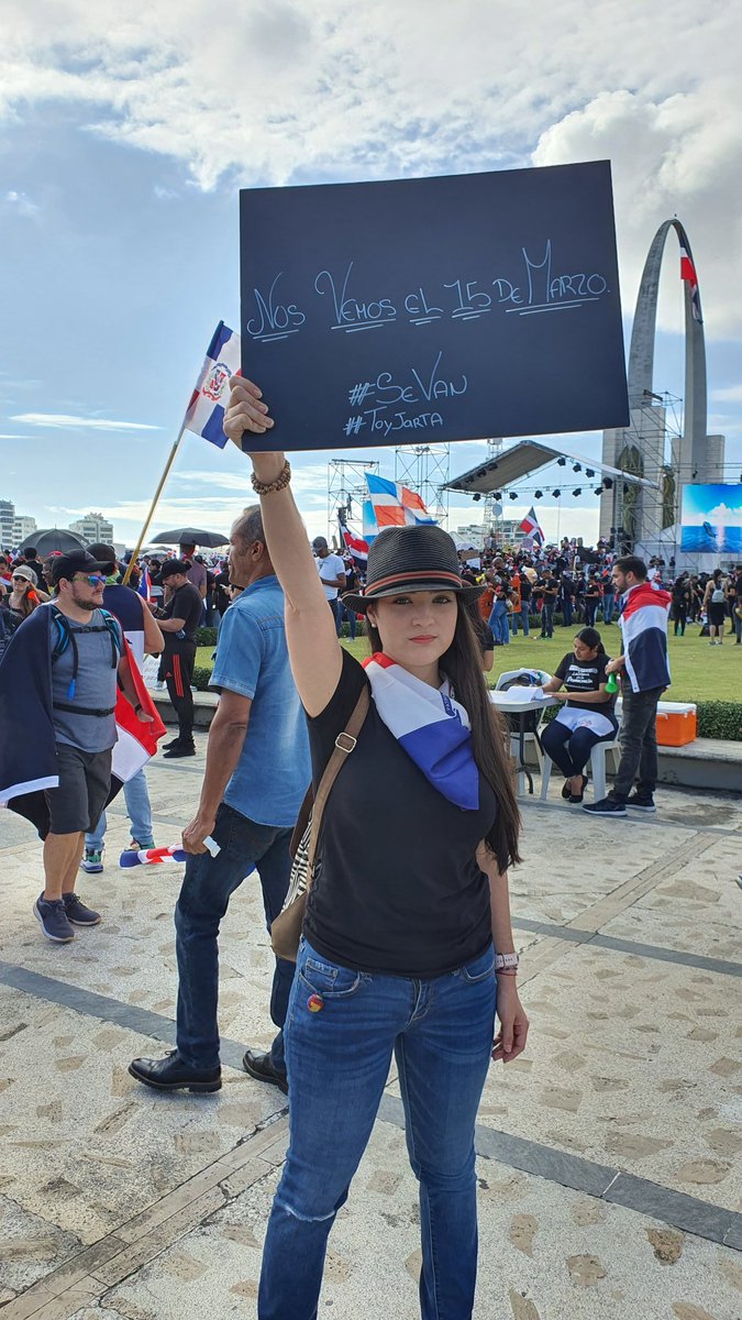 sweetnotseen's tweet image. 👋🏻🔥✊🏻🇩🇴😈 #Trabucazo2020 #SeVanOSeVan