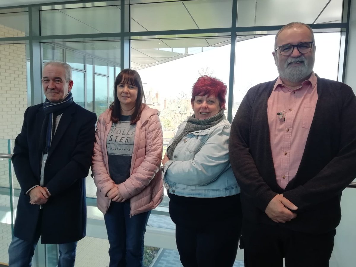 WAVETrauma's tweet image. New WAVE Citizen Educators from our Trauma Ed team are working very hard in @UlsterUni at Magee today sharing their experiences with first year social work students getting ready for their placements. A great group of students. #preparationforpractice
#expertsbyexperience