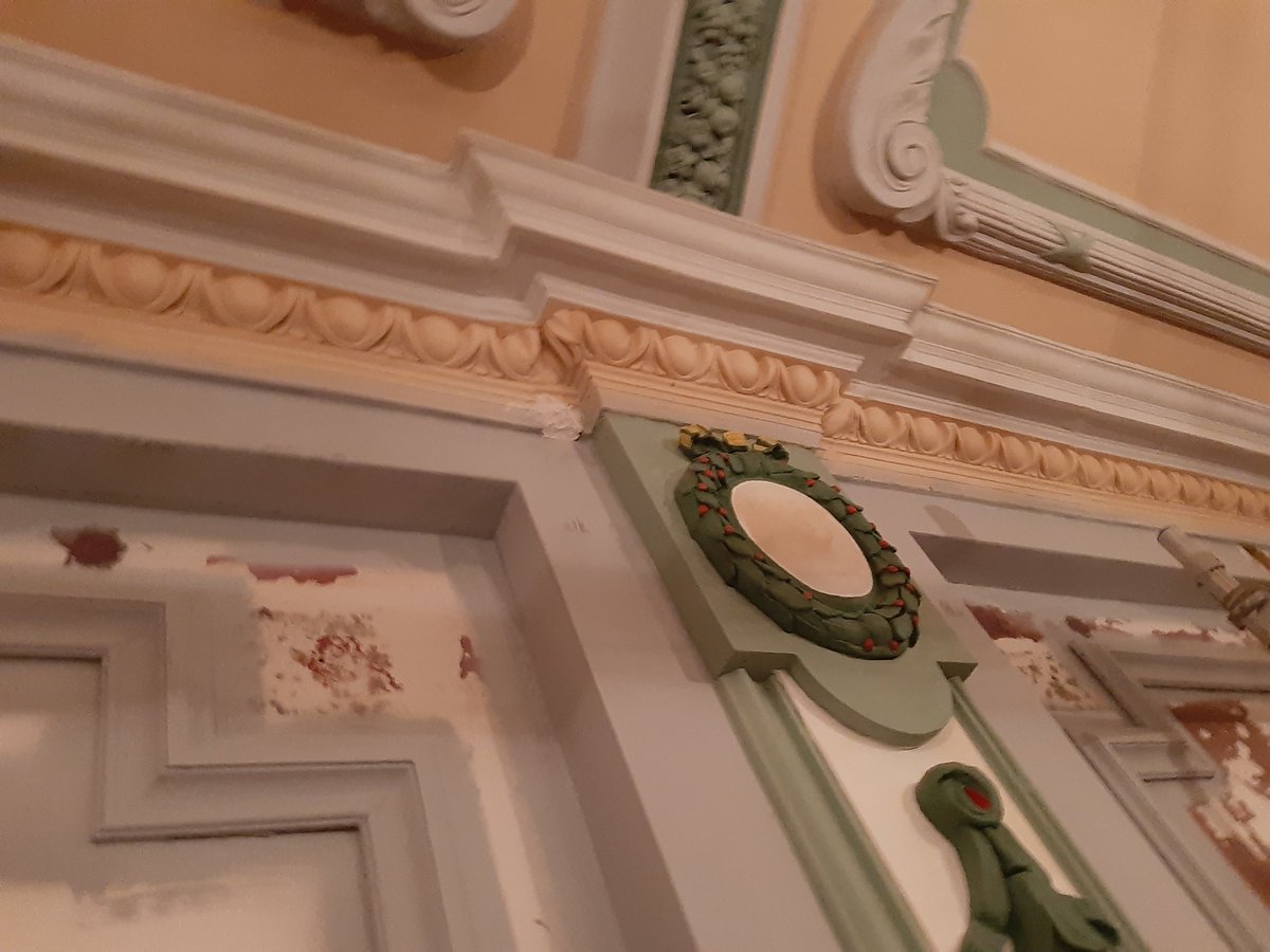 _paul_coleman's tweet photo. First look inside, following removal of the internal scaffold at @HarwichEP, just the redecoration of the walls &amp; installation of the seating to complete @DCP_Surveyors @NJ_Architects @mixbrow @LockerandRiley #CostConsultancy @HeritageFundEoE @HistoricEngland #cinema #Harwich https://t.co/kfKnVB6CiL