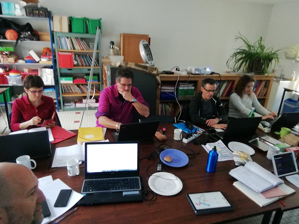 Aujourd'hui à Lavaur, équipe EPS, un programme chargé : bilan G24, danse, stage EPS et citoyenneté, projet d'édition, USEP. De nombreux concessus trouvés après des échanges intenses et constructifs. 😁