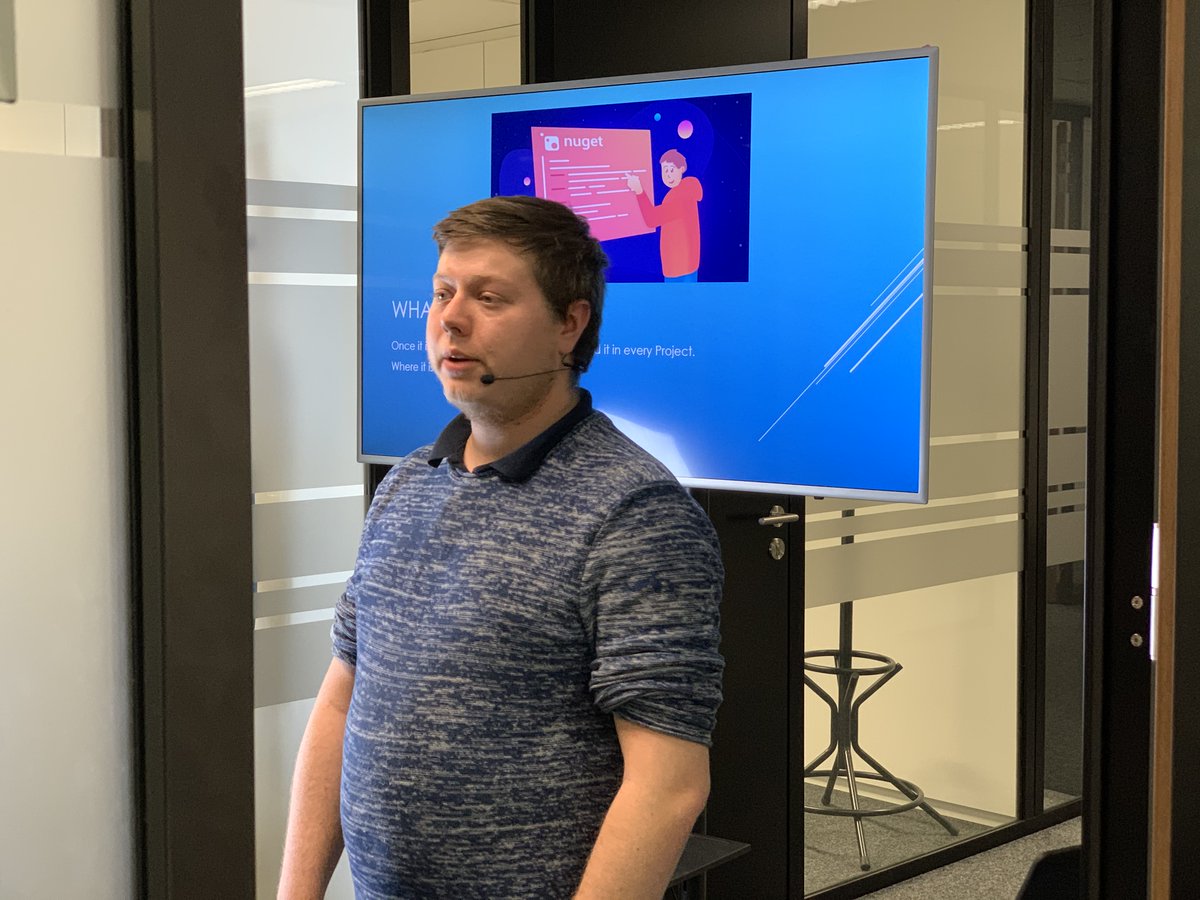 AllPhi's tweet photo. โ
#UX Design, #NuGet & #GIT Reflog presentaties
โ
Livestream
โ
Pizza
De Lightning Talks vorige week waren opnieuw een succes! Kudos voor Ruben, Wim en Roel voor de interessante Talks. Op naar de volgende editie. ๐คฉ๐ต
#LetsTalkTech #AllPhi #Academy #LightningTalks #dotNET https://t.co/AVPPmzfNuA