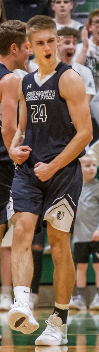 Come out and support our seniors <a href="/luke___24/">luke</a>  and @jpettis__ tonight at Home against Batesville! Last game of the season before the tournament. Jv tips at 6pm and Varsity follows!