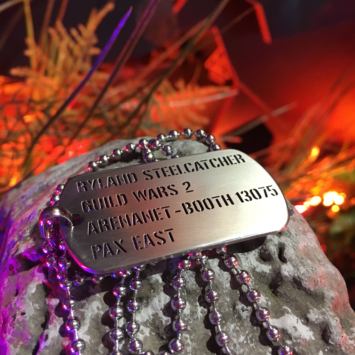 GuildWars2's tweet image. The #GuildWars2 team is excited to meet everyone at #PAXEast today! (Booth 13075). We are also giving away ✨10 Ascended Aurene Outfit Codes✨: Follow &amp;amp; RT to enter. We will pick 10 winners at random tomorrow, 6:00 AM EST / 12:00 PM CET #GW2IRL (Rules: ow.ly/AAye30ql8Nn)