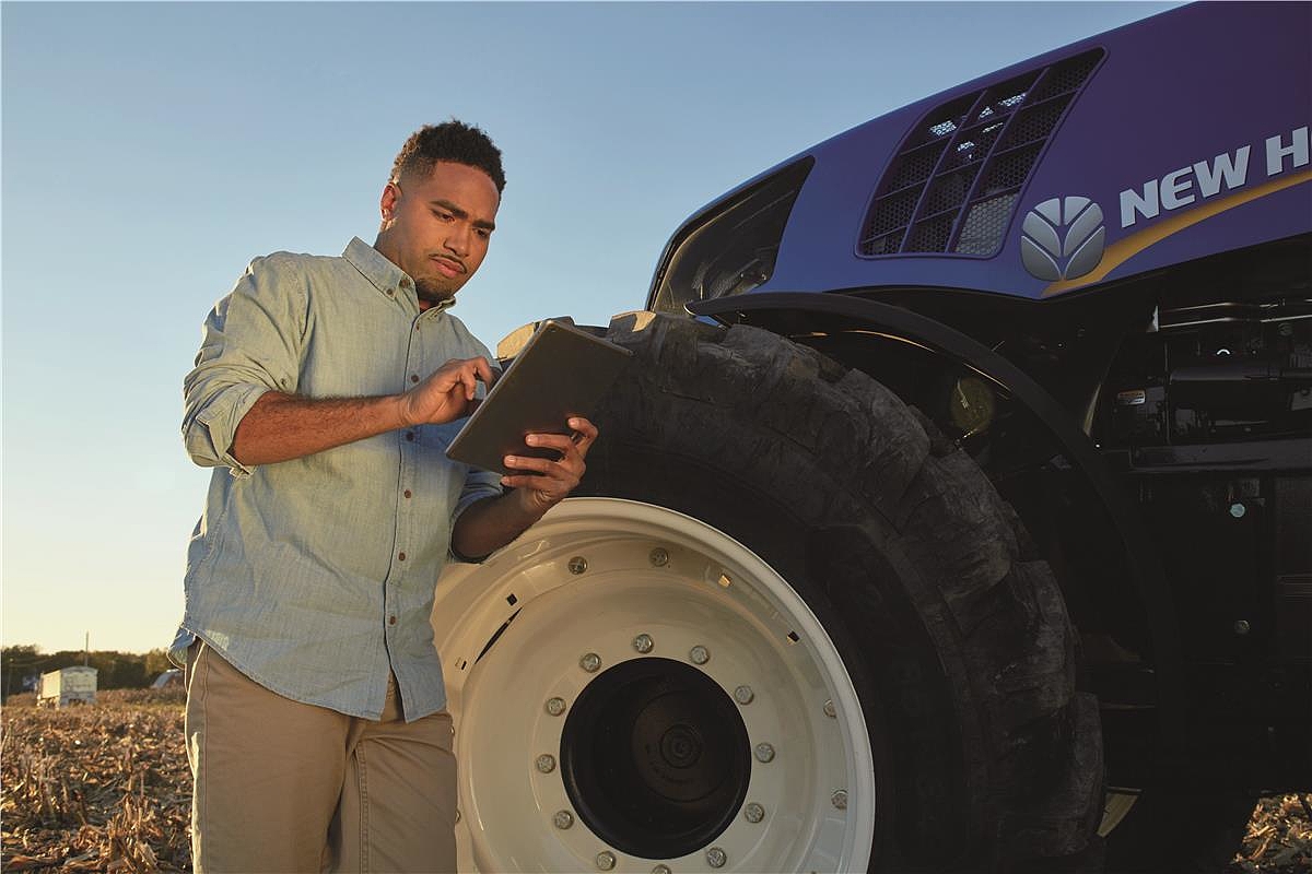 McGavinFarmEquipment tweet media