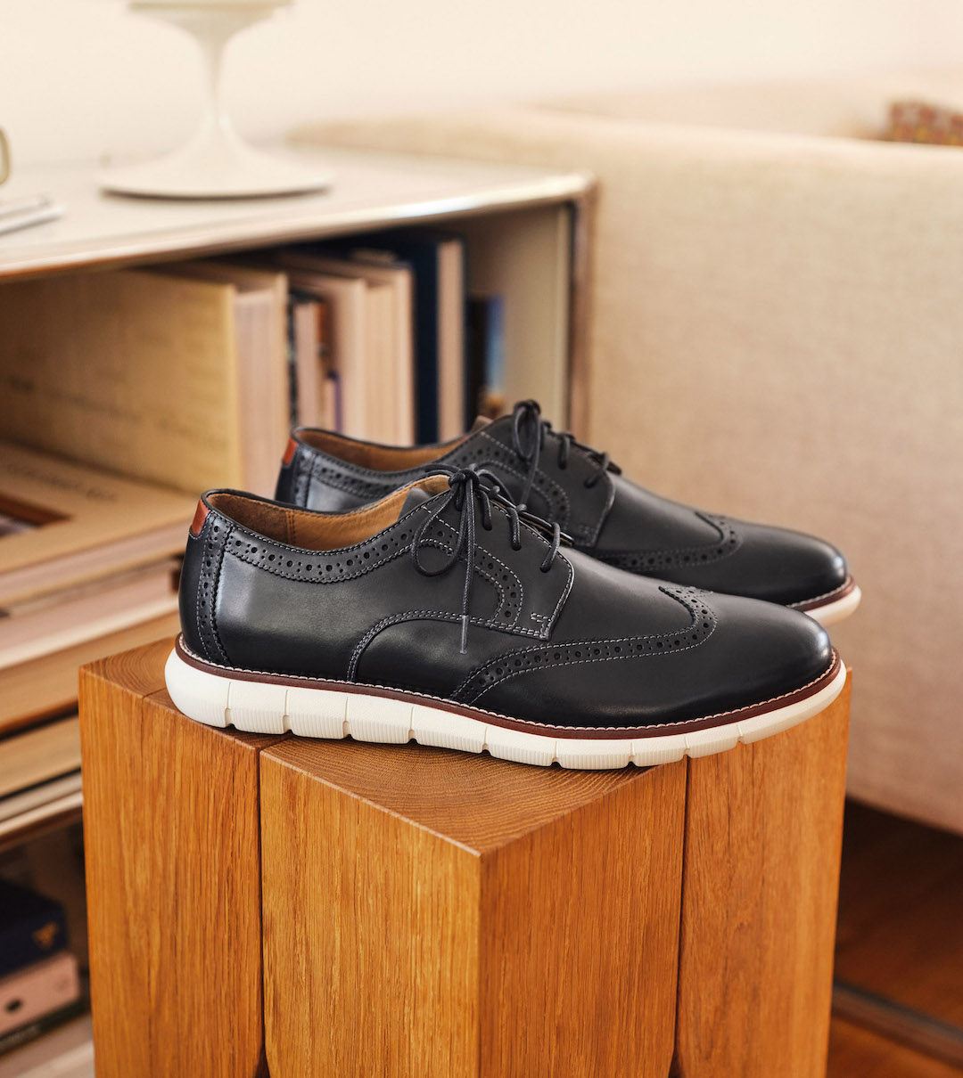 Johnston and sales murphy black wingtips