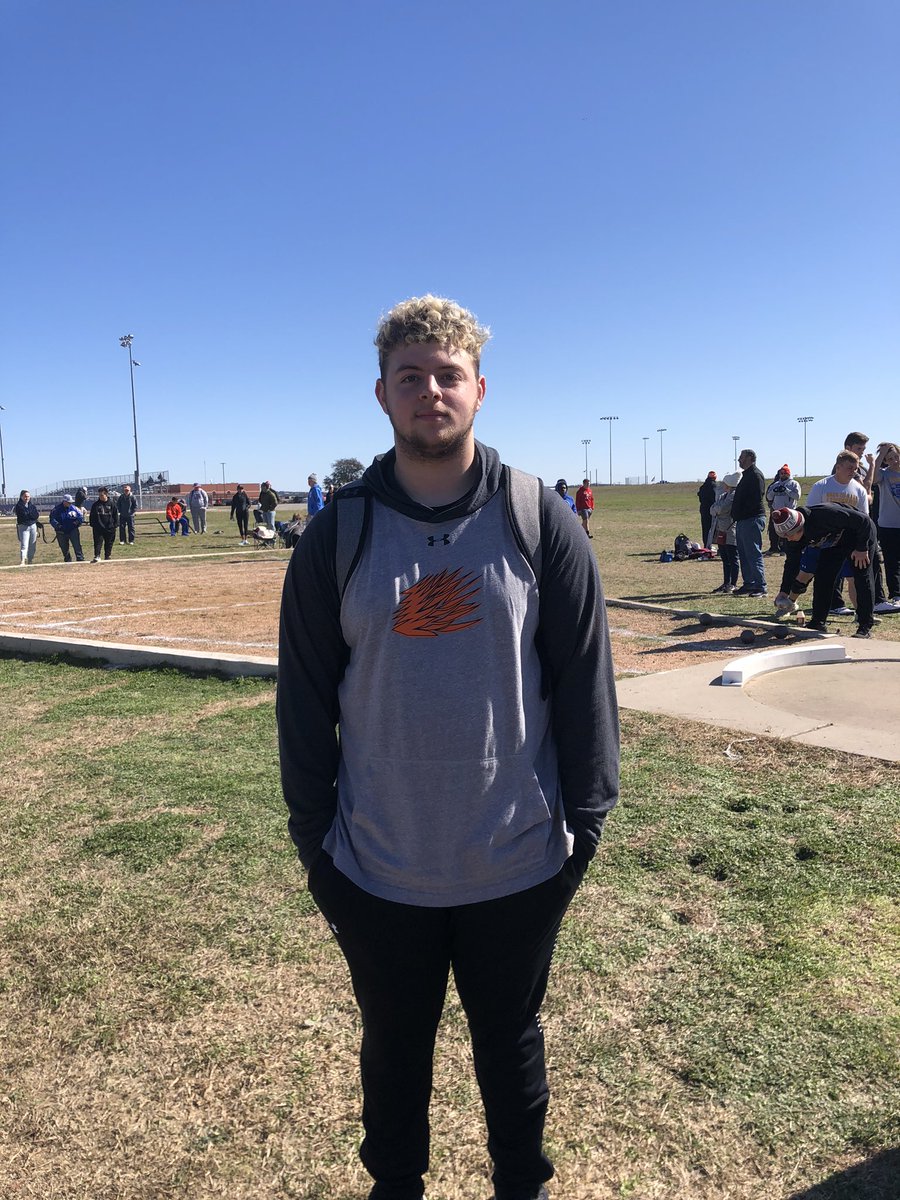 track_pine's tweet photo. Congrats Brent Rose on 1st place in shot put! https://t.co/c9q9MgbJyf