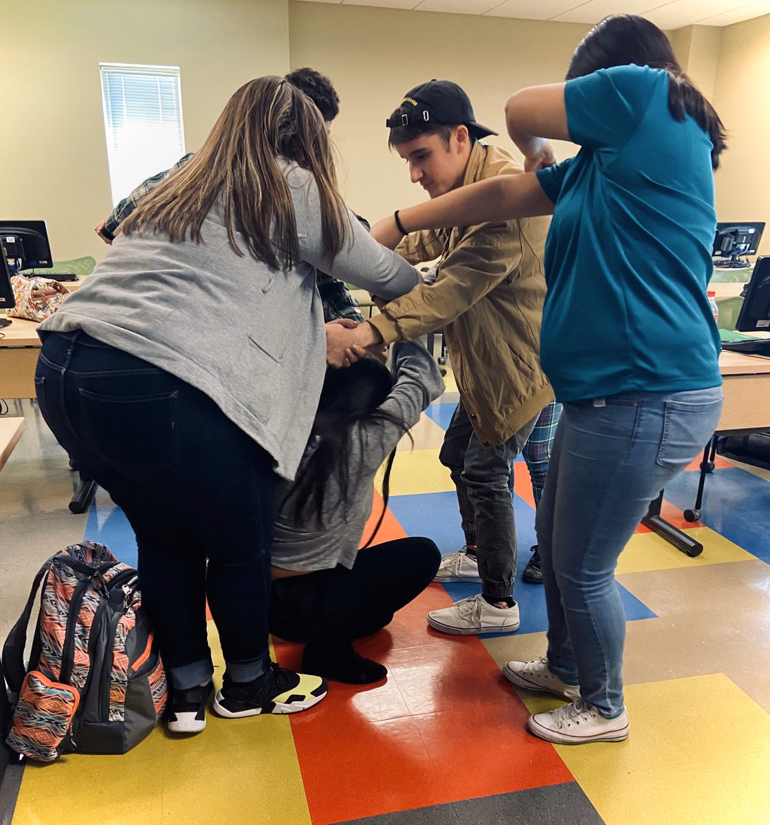 phi_iota's tweet photo. Our chapter members having fun yesterday with their ice breaker 😆💛💙 #PTK #API #PAC #icebreaker #teamworkmakesthedreamwork https://t.co/HObNVe3FfB