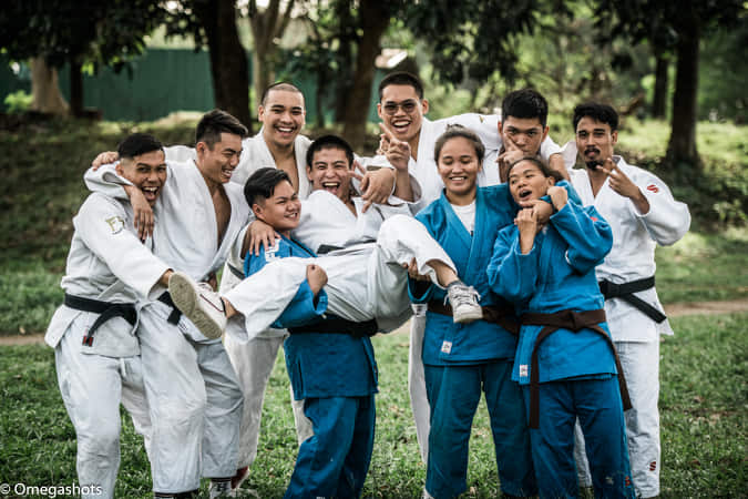 Don't let these smiling faces fool you. They are dead serious to fight hard for one last time for our dear UP.

Support these UP Judo seniors in their #最後の戦い for the Maroon and Green and the rest of the team this Feb 29 and Mar 1.

#FaitoUP #Atin82 

Photo: Mac Omega