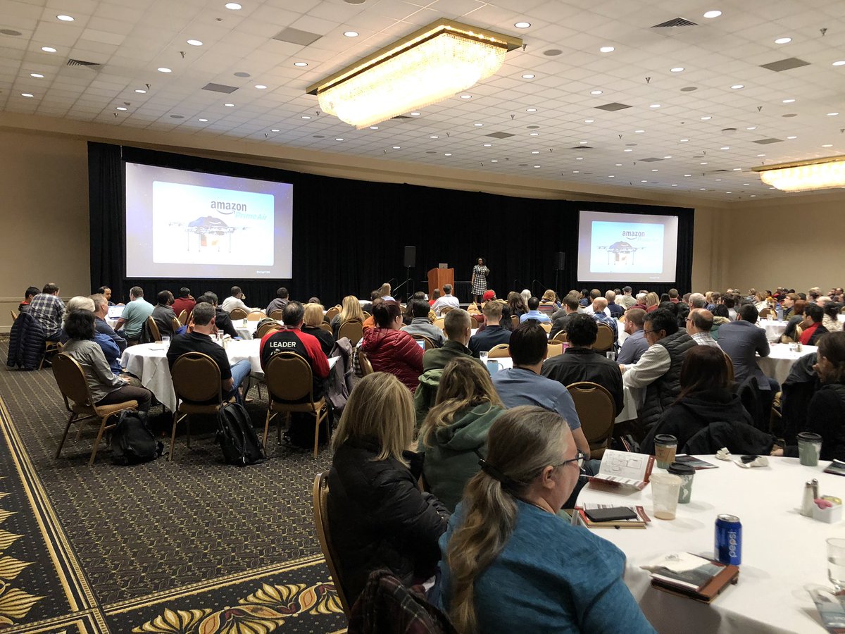 melissatondi's tweet photo. #tsqa @techgirl1908 Angie’s keynote opening up the second day! https://t.co/Yc8eBsz9gt