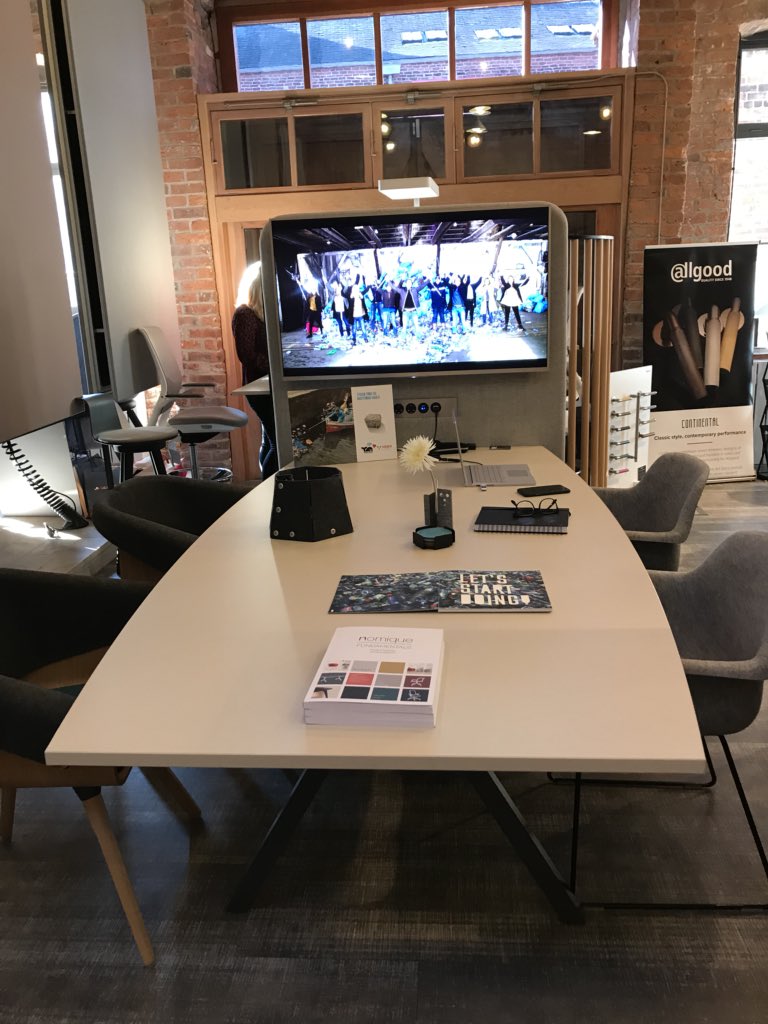 Great vpax table from Nomique today at GSF @wearenomique <a href="/Vepaoffice/">Vepa the furniture factory</a> #architects #interiors #interiordesigners #leeds <a href="/S_Broadstock/">SouthernsBroadstock</a> #furniture #table #sustainability #environment #whaletable