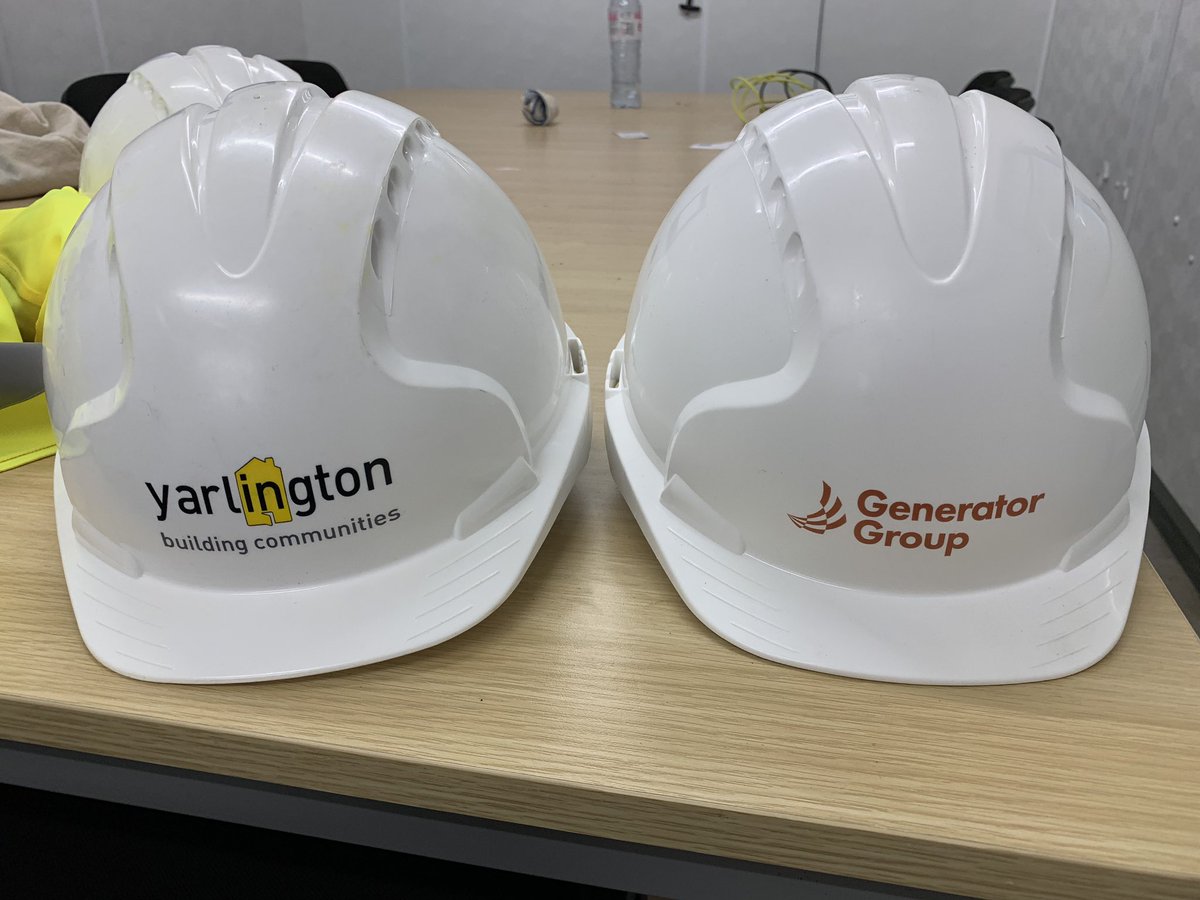 KDYarlington's tweet photo. Contracts exchanged on an iconic development in #Bristol #chocolatefactory @YarlingtonHomes will provide 36 x #sharedownership homes. @HomesEngland #makinghomeshappen #newhomes #elizabethshaw https://t.co/yvVNpfJVeX