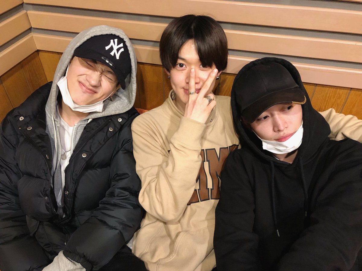 PRIZMAX_TOKYO's tweet photo. 本日も
「#PRIZMAX presents "EBi-Dunk!!"」
ご視聴頂きありがとうございました！

本番組も残り1ヶ月となりましたが、最後まで応援よろしくお願いします！

来週もぜひお聴きください！ https://t.co/0hrpZP9r7C