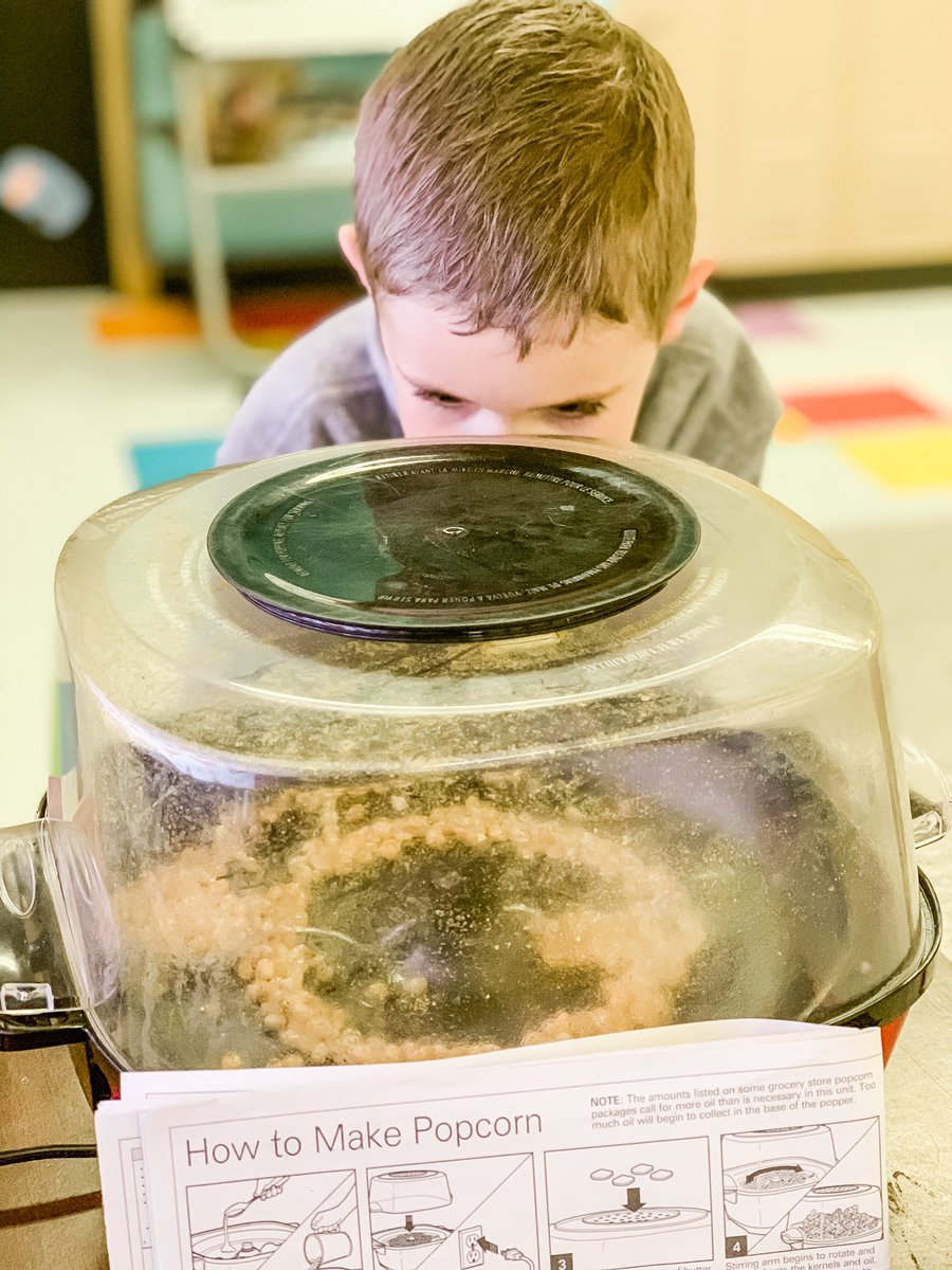 _lizzymaynard's tweet photo. We finished up last week learning about procedural text by reading a recipe to make popcorn 📖 🍿 @WesterLISD #wearelubbockisd #campwester https://t.co/UzcI26CVLU