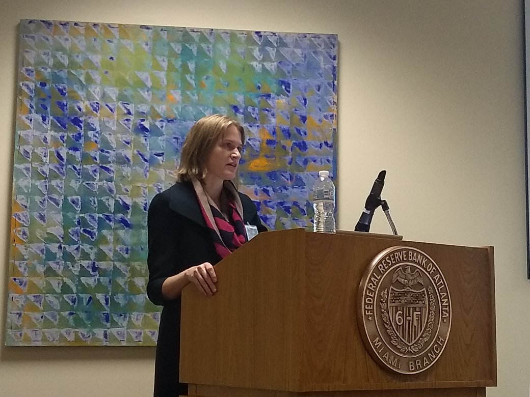 EDQ_Journal's tweet image. Finishing our first session is @carpentrybureau, presenting on spatial mismatch and mobility in the workforce system.  Co-author is @RaphaelBostic.