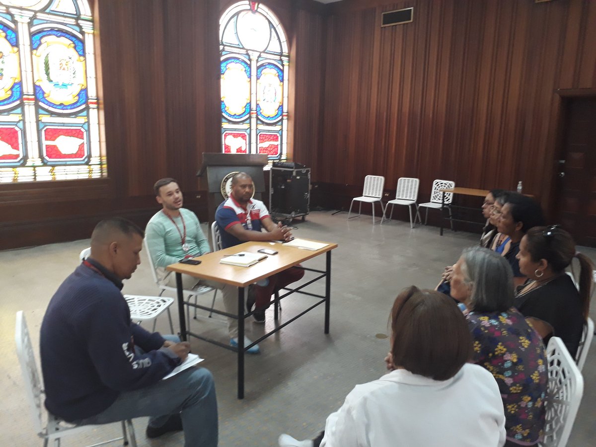 Aquí estamos desde la Presidencia de la República ARTICULANDO atención social para nuestro estado Táchira