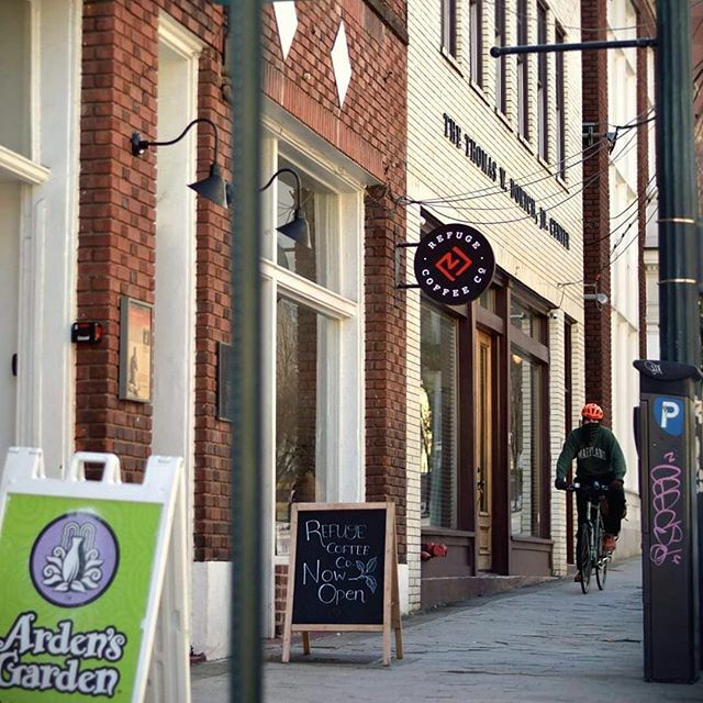 refugecoffeeco's tweet photo. You won't regret stopping in 🔥 Our beans are roasted extra good by our friends at @perccoffee, brewed & served by an incredible team ☕️Come sip with us in #SweetAuburn
#refugecoffeeco #refugesweetauburn #createrefuge #auburnave #atlanta #atlantacoffeeshop #perccoffee https://t.co/wdzMh0NNmd