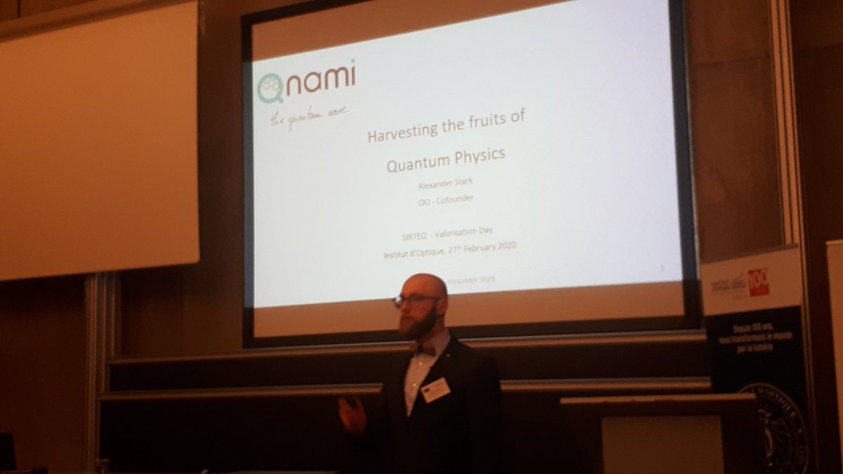 #HappeningNow at the @DimSirteq valorisation day Alexander Stark from @Qnami_ is telling us how did Qnami harvest the fruits of #quantum #physics @InstitutOptique @iledefrance @CNRSIdFSud