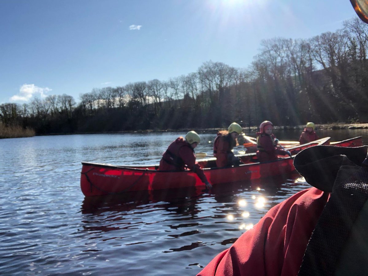 LeemingMrs's tweet photo. Canoeing on glasshouse dam @Rossett @BewerleyPark https://t.co/8qjnhu0kAc