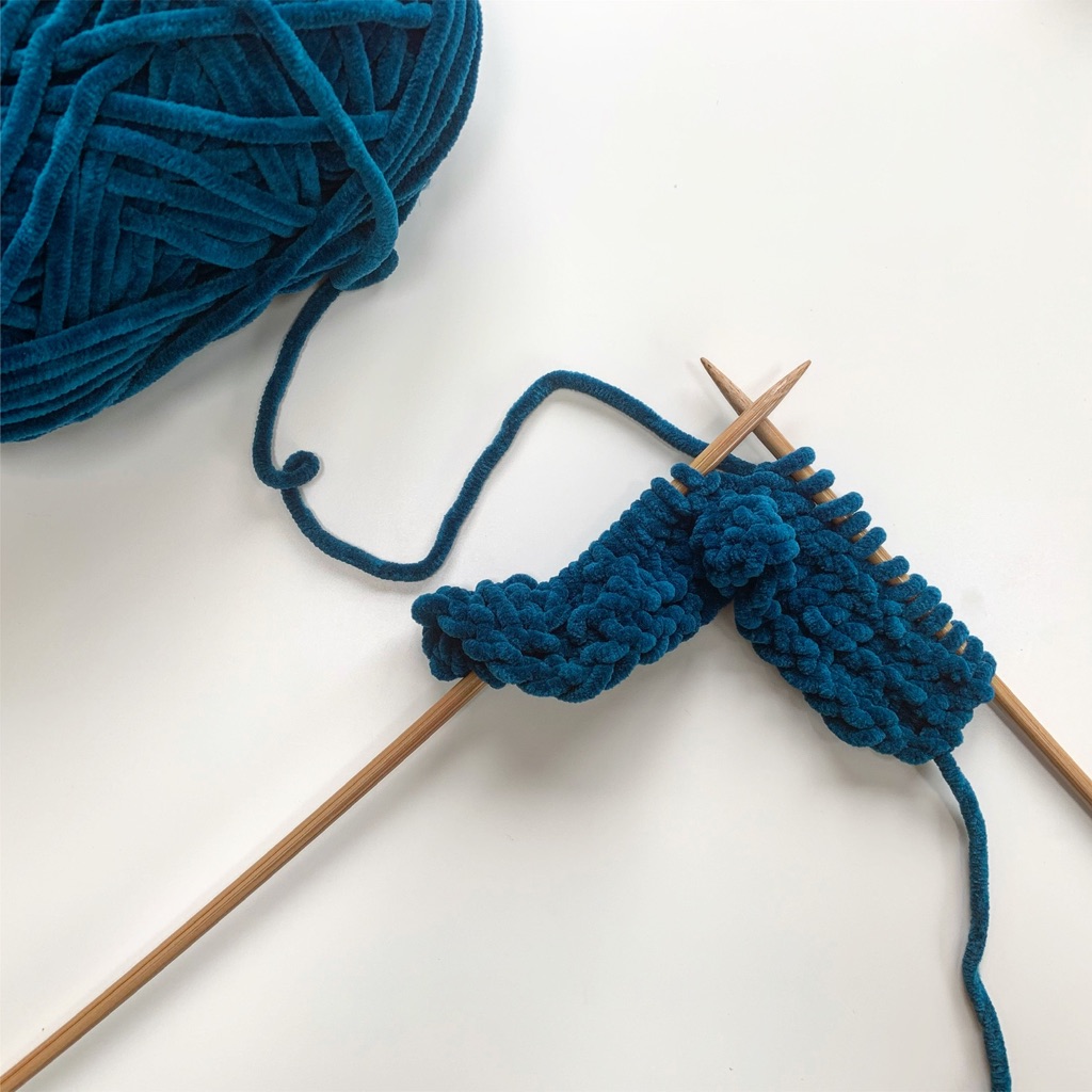 You asked for beginners knitting 🧶so I'm delighted to let you know we have a new workshop with GardeningWitch Designs in March!

🎟themakerscabin.co.uk
📅26th March
🕐1-3pm